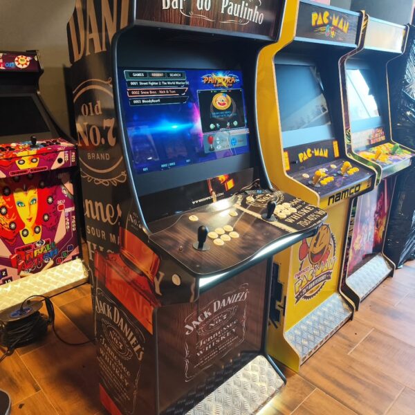 Arcades and more pinball restorations